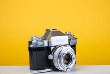 Load image into Gallery viewer, Zeiss Ikon Contaflex 35mm SLR Film Camera
