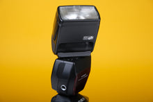 Load image into Gallery viewer, Minolta Program 5400 xi Flash

