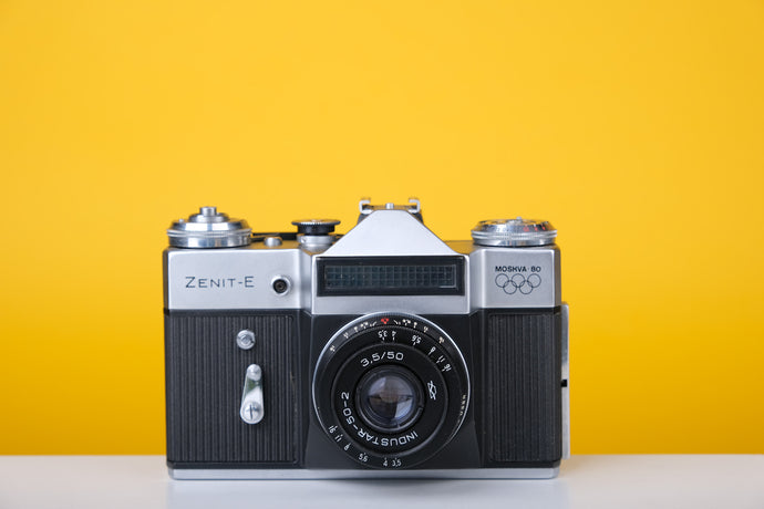 Zenit-E 35mm SLR Film Camera with 50mm f3.5 Lens Boxed