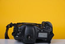 Load image into Gallery viewer, Canon EOS-1 Mark II Digital SLR Body
