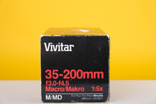 Load image into Gallery viewer, Vivitar 35-200mm f3-4.5 Macro Lens M/MD Boxed

