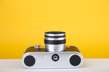 Load image into Gallery viewer, Corfield Periflex 2 35mm film camera with 45mm f3.5 Lens
