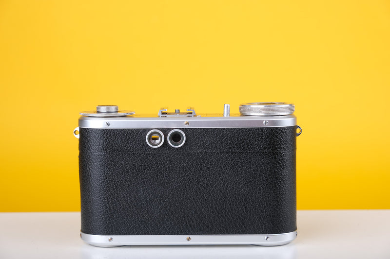 Corfield Periflex 2 35mm film camera with 45mm f3.5 Lens