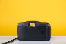 Load image into Gallery viewer, Canon Snappy LXII 35mm Point and Shoot Film Camera
