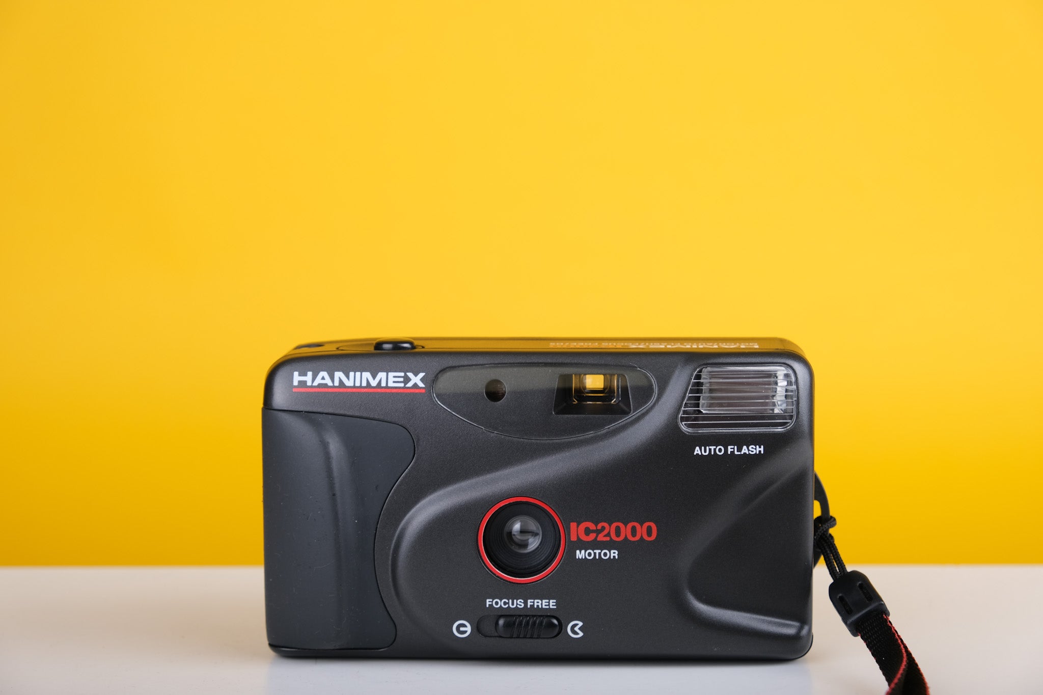 Hanimex IC2000 35mm Point and Shoot Film Camera