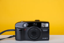 Load image into Gallery viewer, Minolta Panorama Zoom 28 35mm Point and Shoot Film Camera
