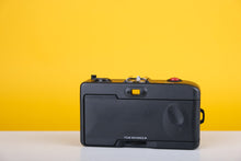 Load image into Gallery viewer, Hanimex IC500 35mm Point and Shoot Film Camera
