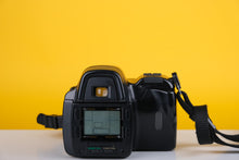 Load image into Gallery viewer, Olympus ED35-135 35mm Point and Shoot Film Camera
