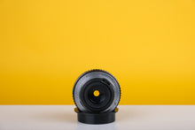 Load image into Gallery viewer, Pentax 50mm f1.7 Lens Boxed
