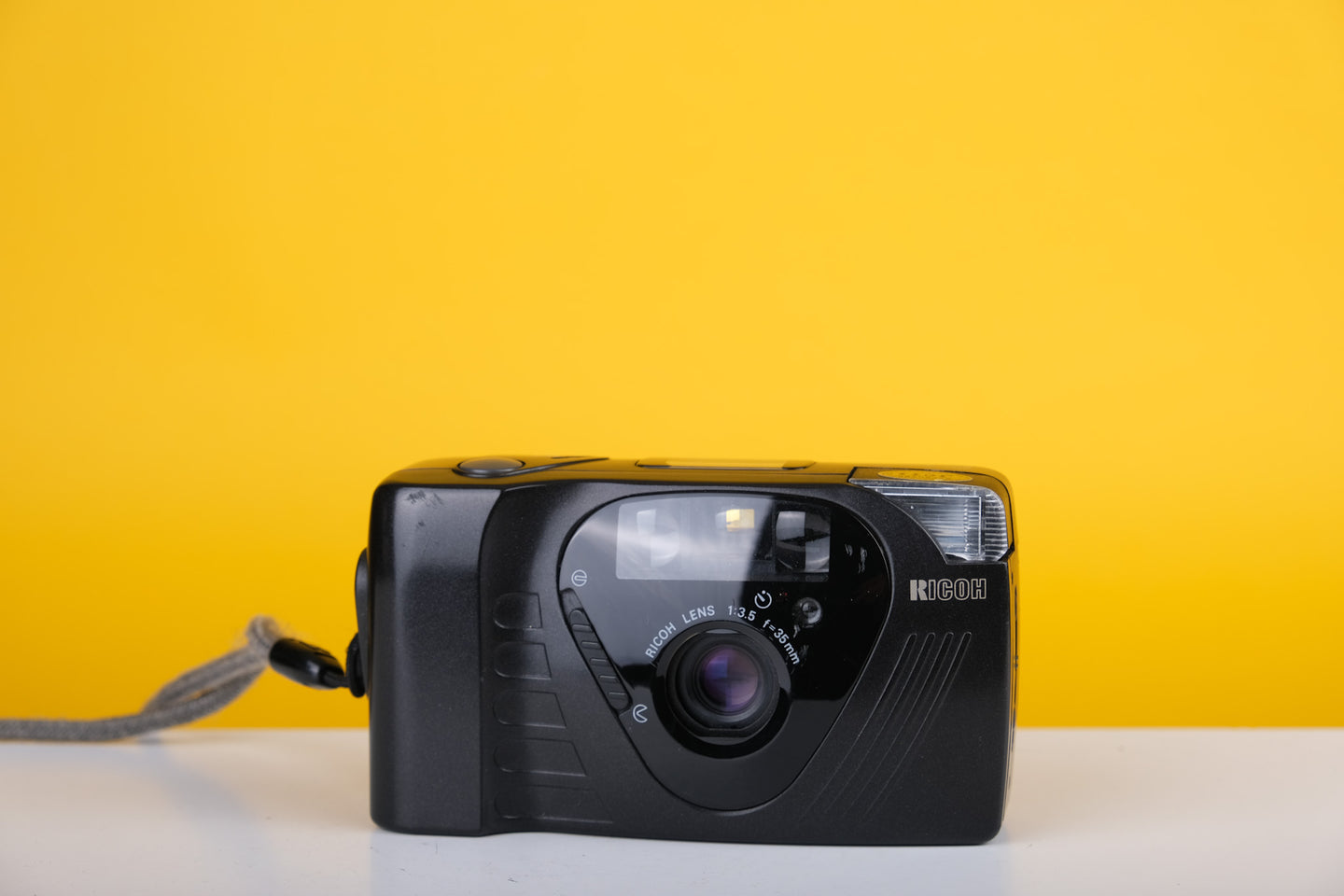 Ricoh FF-7 35mm Point and Shoot Film Camera Boxed