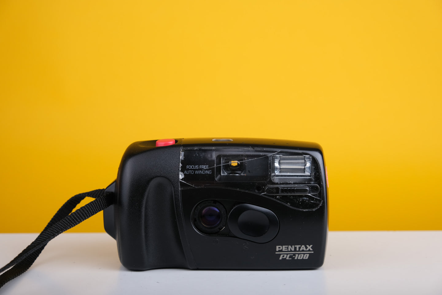 OUTLET Pentax PC-100 35mm Point and Shoot Film Camera