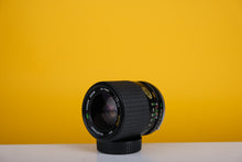 Load image into Gallery viewer, Sakar MC Zoom 35-75mm f3.5-4.8 OM Lens
