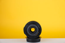Load image into Gallery viewer, Canon Zoom EF-S 18-55mm f3.5-5.6 IS Lens
