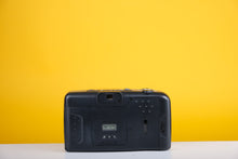 Load image into Gallery viewer, Fujifilm Silvi 70 35mm Point and Shoot Film Camera
