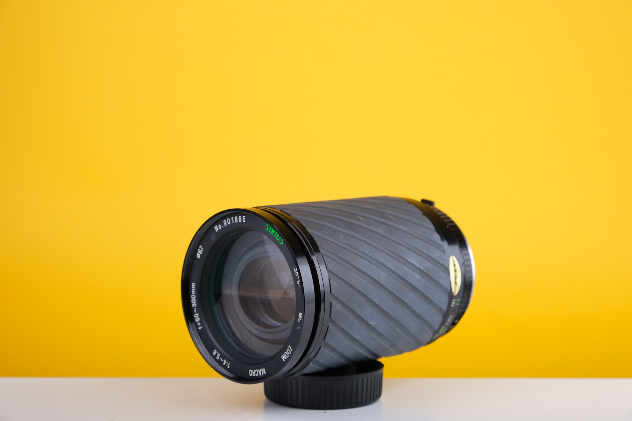 Sirius SR-G MC Zoom Macro 60-300mm f4-5.6 Lens OM Mount