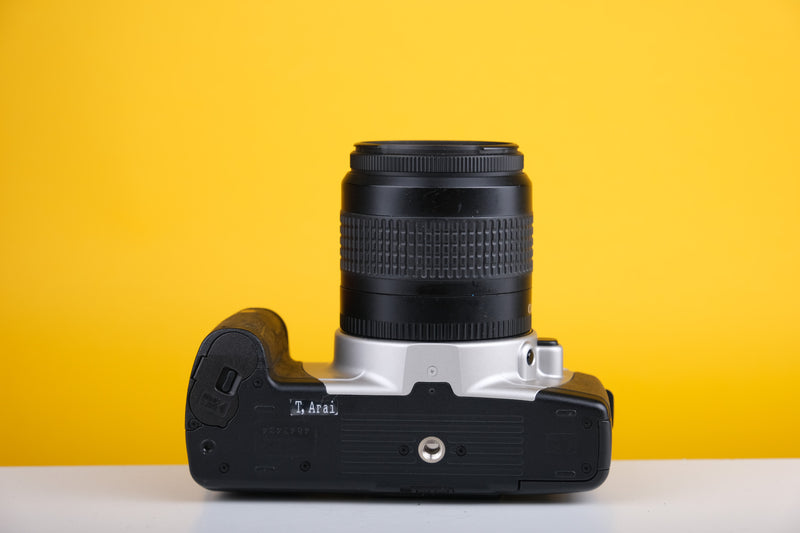 Canon EOS 300/Kiss III  35mm SLR Film Camera With Canon Zoom Lens 28-80mm f/4-5.6 Lens