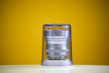 Load image into Gallery viewer, Schneider-Kreuznach Retina-Tele-Xenar f:4/135mm lens For Kodak Retina Reflex with Case
