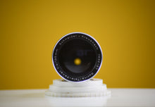 Load image into Gallery viewer, Schneider-Kreuznach Retina-Tele-Xenar f:4/135mm lens For Kodak Retina Reflex with Case
