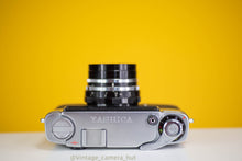 Load image into Gallery viewer, Yashica J 35mm Film Camera Rangefinder
