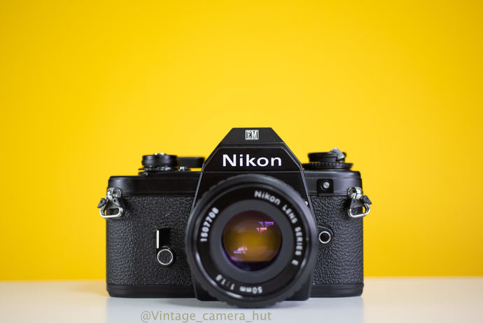 nikon em 