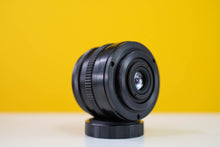 Load image into Gallery viewer, Pentacon 30mm f/3.5 Lens M42 Mount
