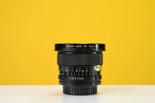 Load image into Gallery viewer, Canon New FD NFD 17mm f4 MF Wide Angle Lens
