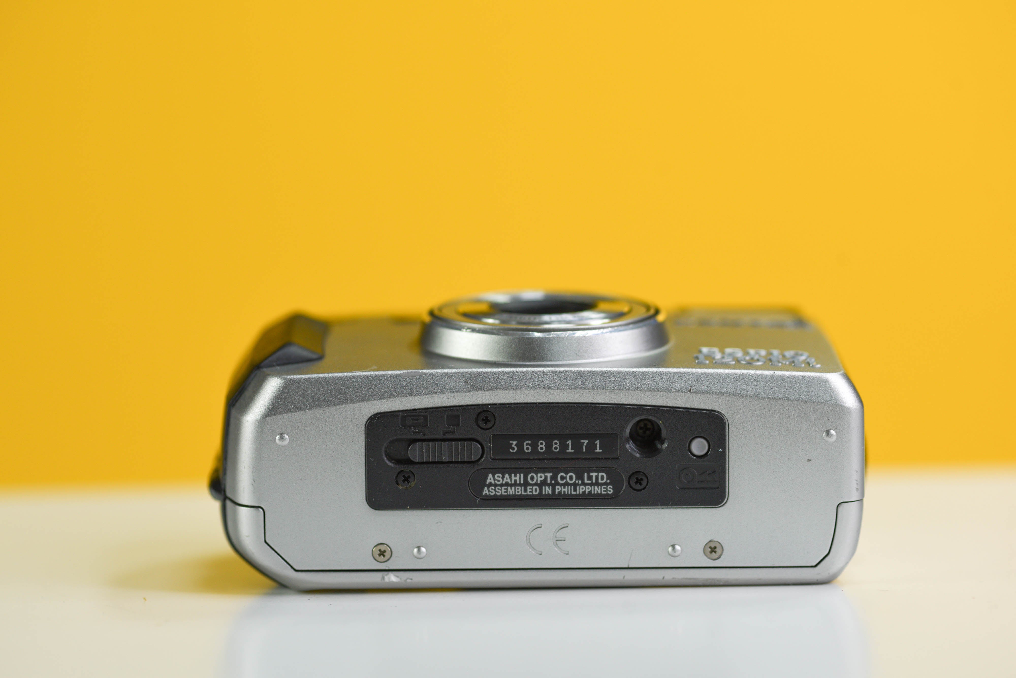 Pentax Espio 120Mi 35mm Film Camera Point and Shoot With Case