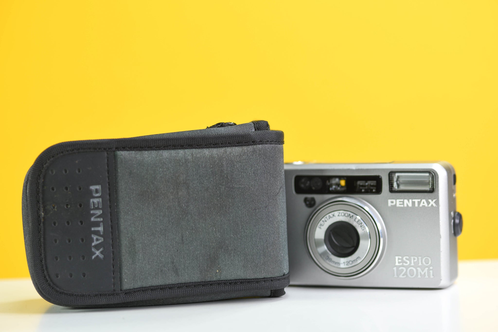 Pentax Espio 120Mi 35mm Film Camera Point and Shoot With Case