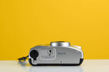 Load image into Gallery viewer, Pentax Espio 80v 35mm Film Camera Point and Shoot
