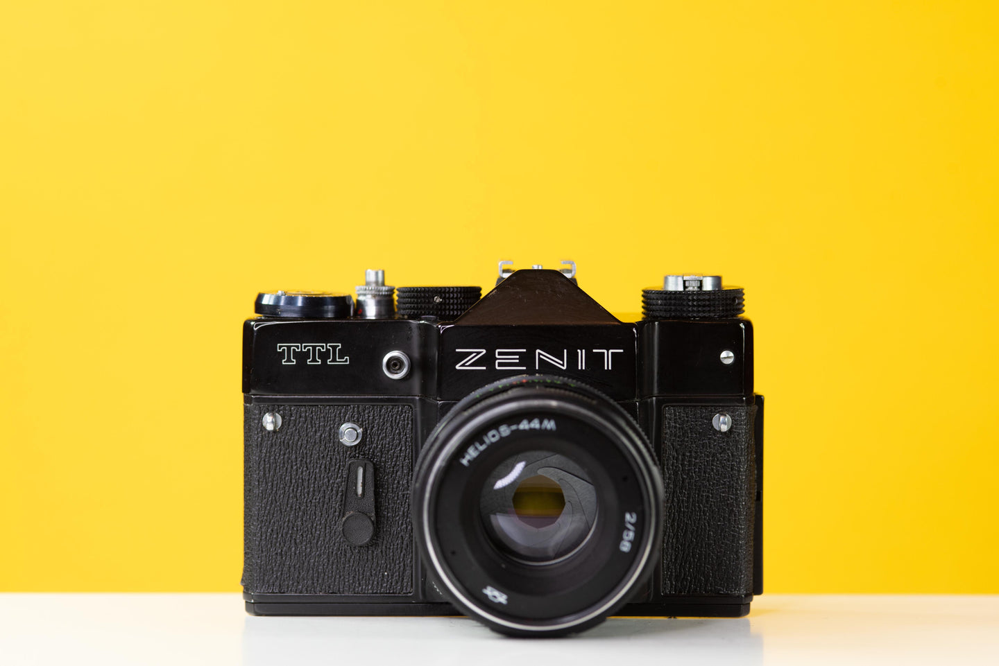 Zenit TTL Vintage 35mm Film SLR Camera with Helios 44M 58mm f/2