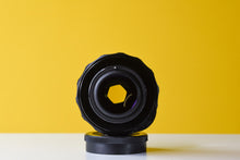 Load image into Gallery viewer, Pentax Super Takumar 50mm f/1.4 Lens M42 Mount
