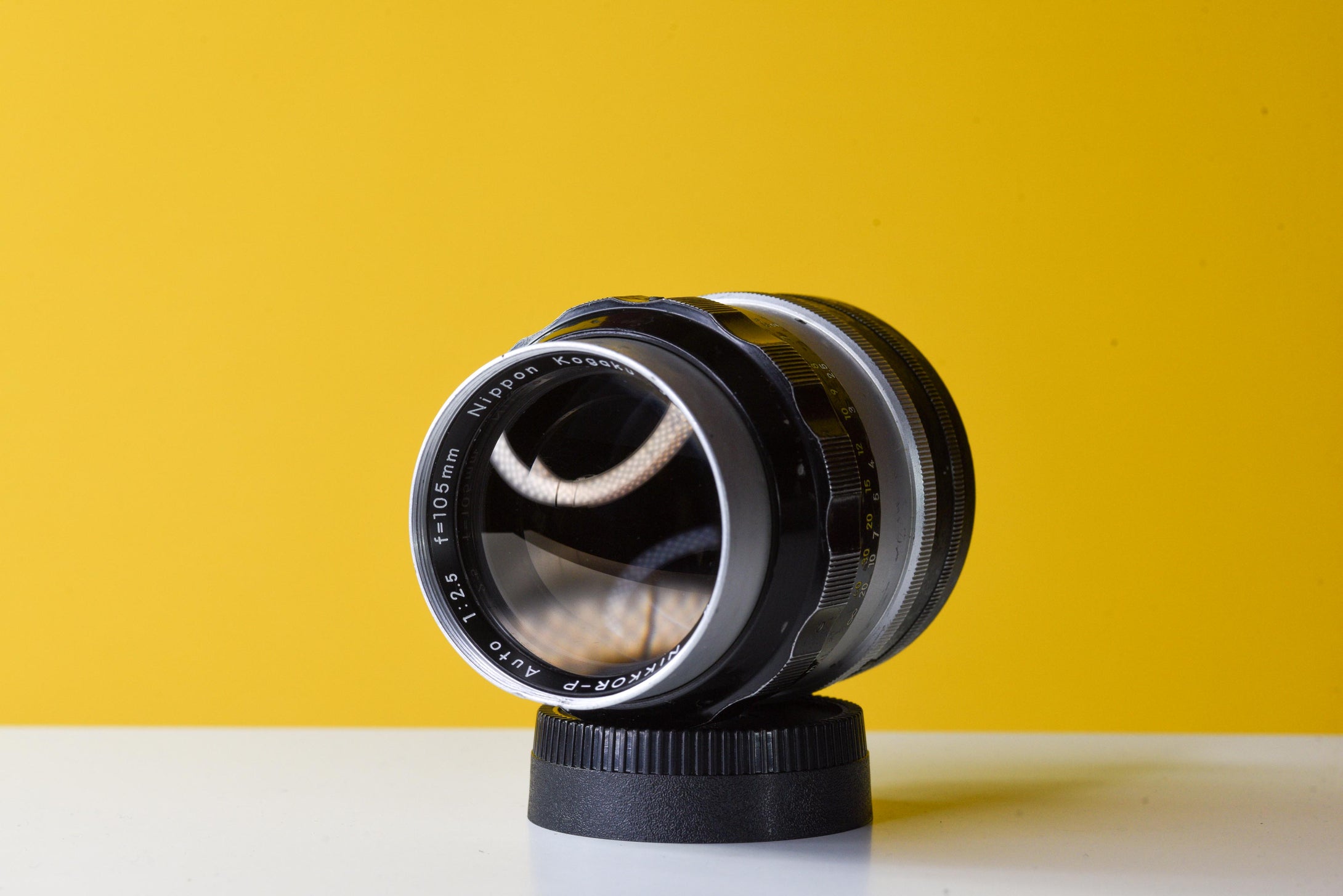 Nikon Nikkor-P Auto 105mm f/2.5 Lens Non-Ai
