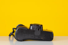 Load image into Gallery viewer, Olympus Superzoom 70 Film Camera 35mm Point and Shoot
