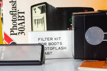 Load image into Gallery viewer, Photoflash 30ABT Boots Universal Flash for Film Camera
