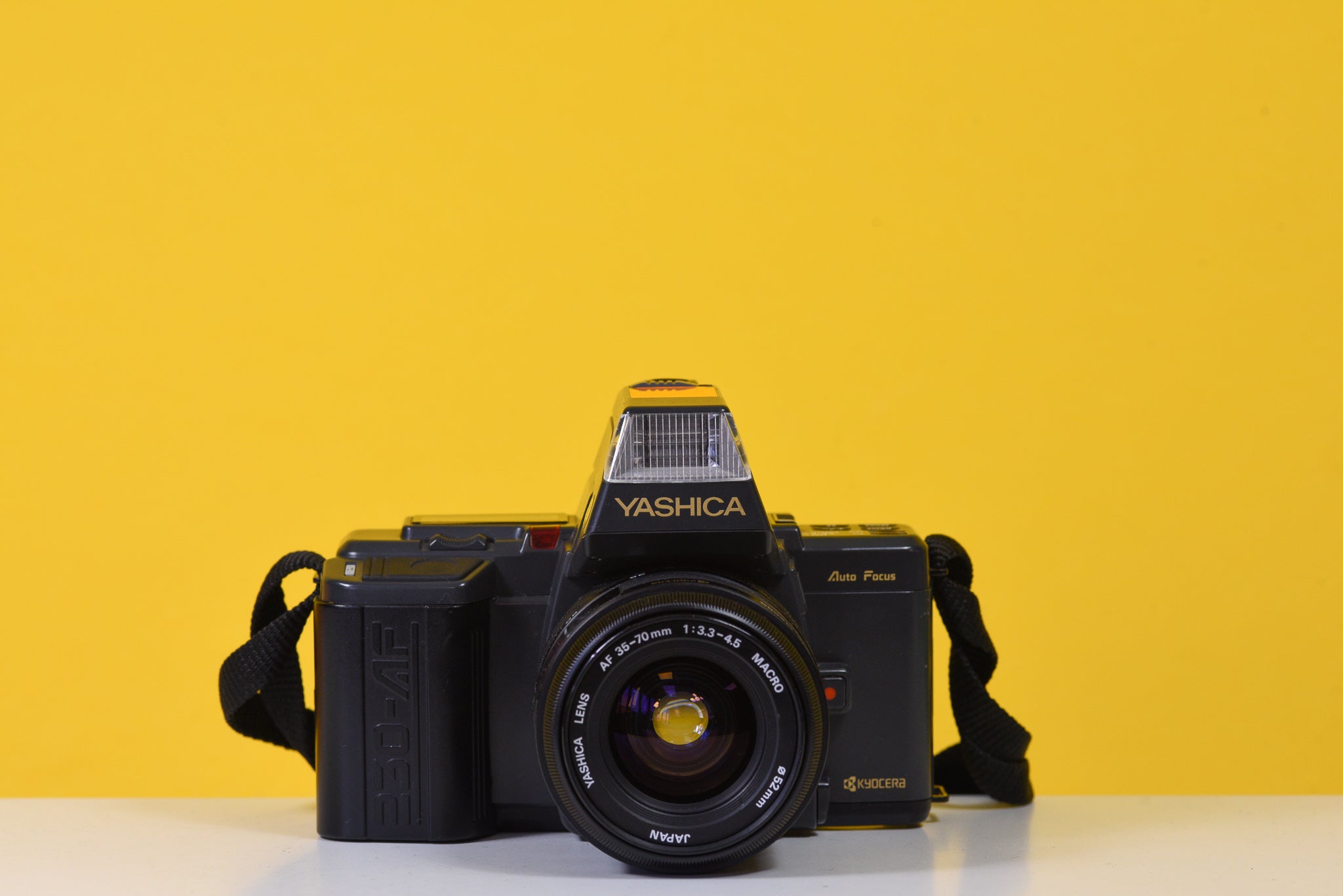 yashica 230