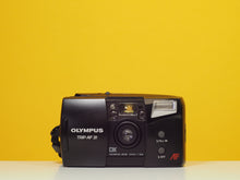Load image into Gallery viewer, Olympus Trip AF-31 35mm Point and Shoot Film Camera
