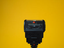 Load image into Gallery viewer, Osram AF282Studio Flash
