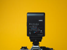 Load image into Gallery viewer, Nissin 28TX THYRISTOR-SO Flash
