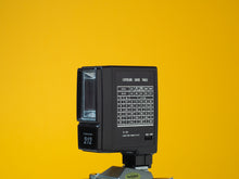 Load image into Gallery viewer, Toshiba 212 Flash
