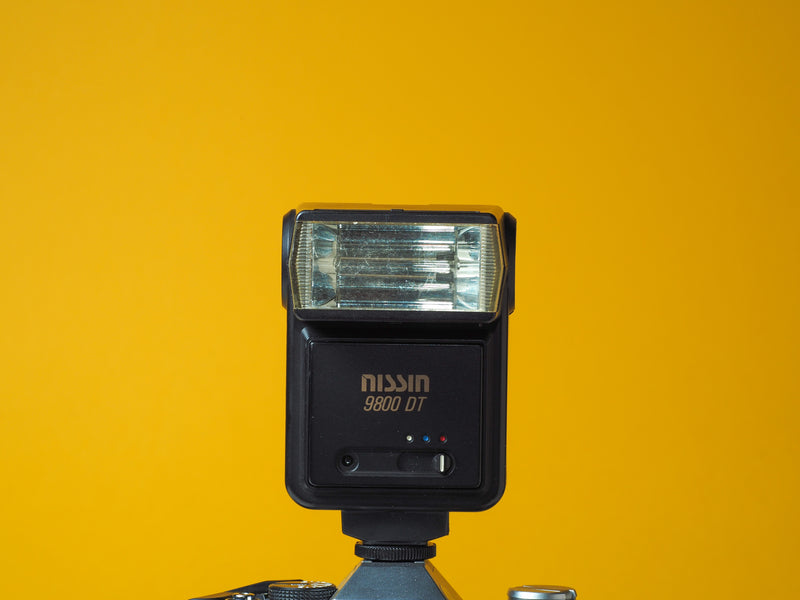Nissin 9800 DT Flash