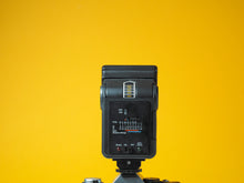 Load image into Gallery viewer, Hanimex TZ325 Flash
