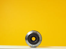 Load image into Gallery viewer, Saitex MC Auto 80-200mm f4.5-5.5 Lens OM Mount
